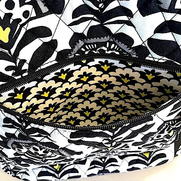 Vera Bradley tablet bag in Fanfare print - Picture 5 of 8